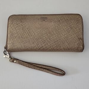 Fossil Sydney Clutch Wallet Rose Gold Leather Zip Around